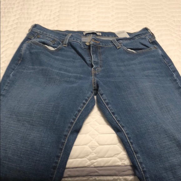 Levi’s - Picture 3 of 5